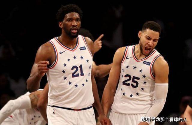  恩比德统治内线76人主场大胜公牛锁定季后赛
